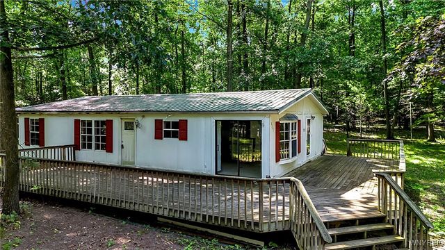 9247 Coffee Hill Road, West Sparta, NY 14437