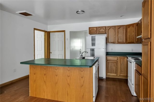 9247 Coffee Hill Road, West Sparta, NY 14437