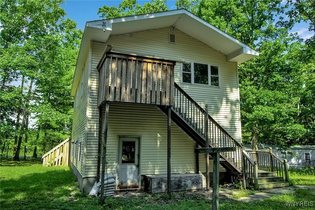 9247 Coffee Hill Road, West Sparta, NY 14437