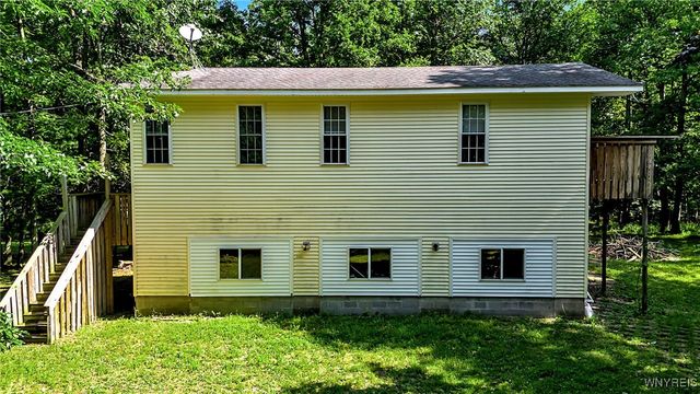 9247 Coffee Hill Road, West Sparta, NY 14437