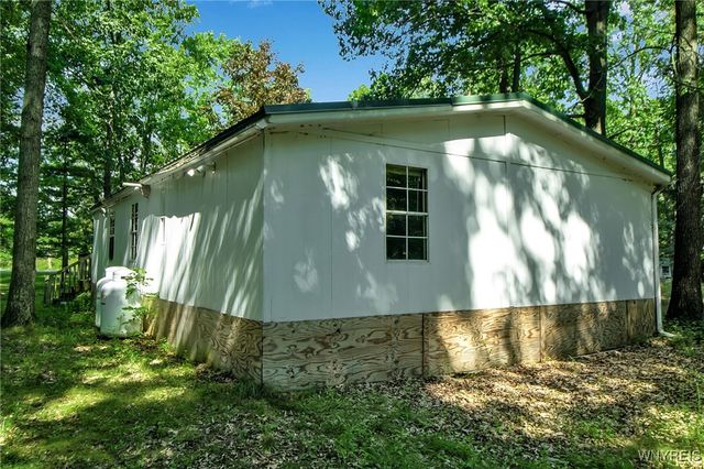 9247 Coffee Hill Road, West Sparta, NY 14437