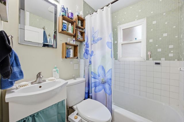 1614 9th Street N, Fargo, ND 58102