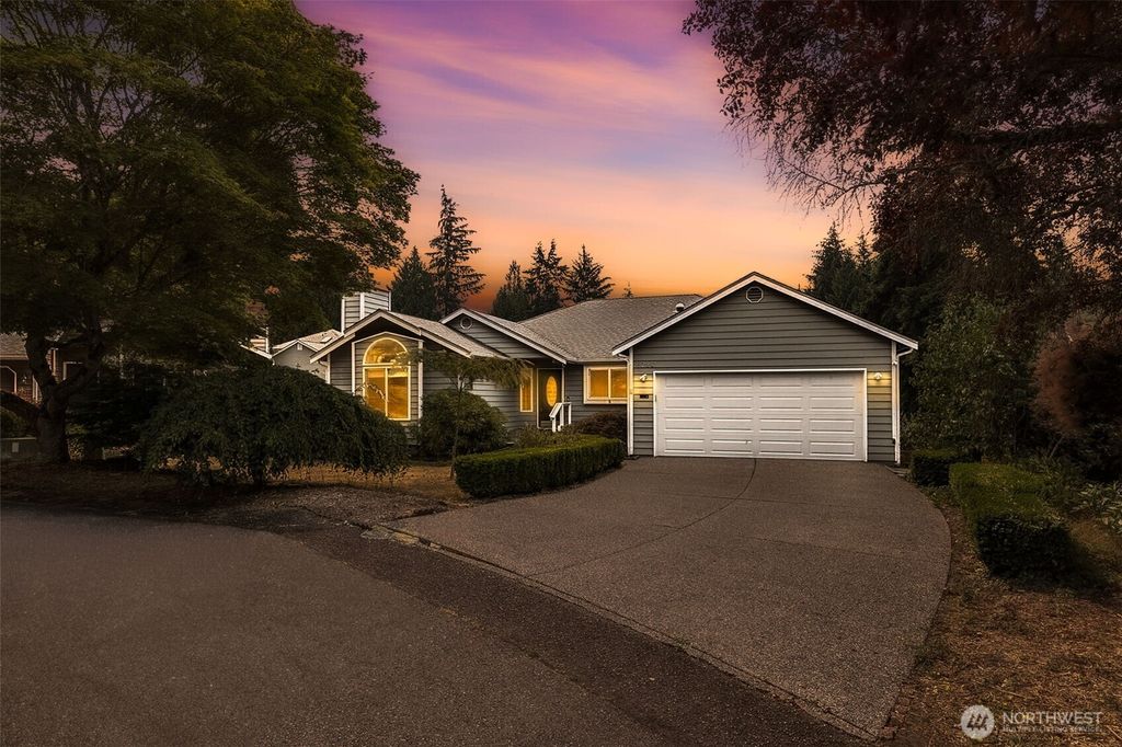 5022 136th Street SE, Snohomish, WA 98296