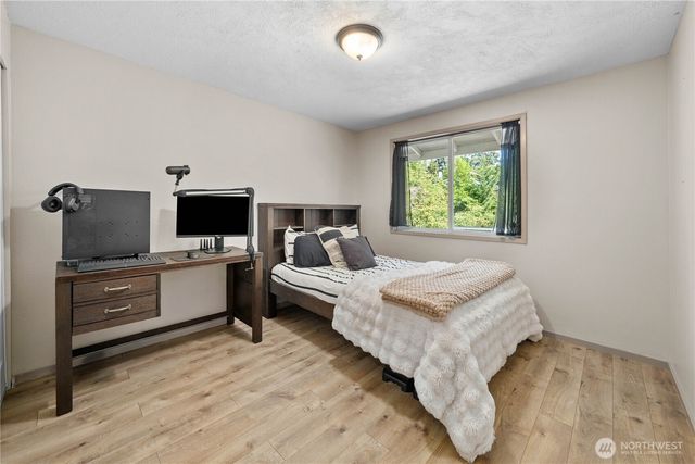 152 Madrona Drive NW, Gig Harbor, WA 98335