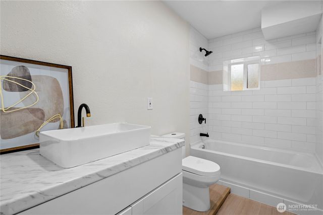 152 Madrona Drive NW, Gig Harbor, WA 98335