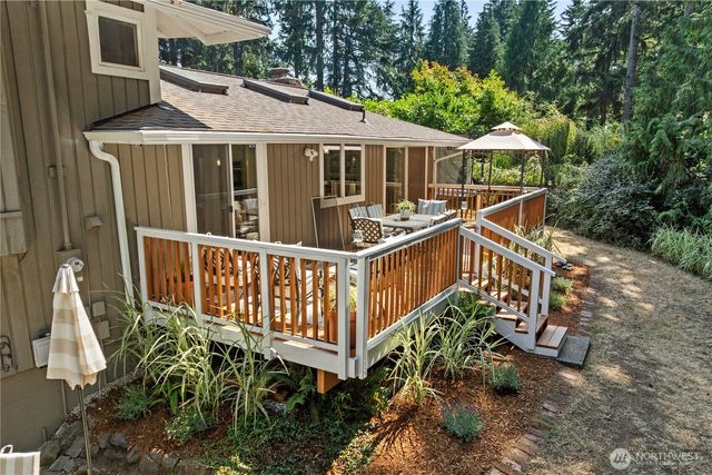 152 Madrona Drive NW, Gig Harbor, WA 98335