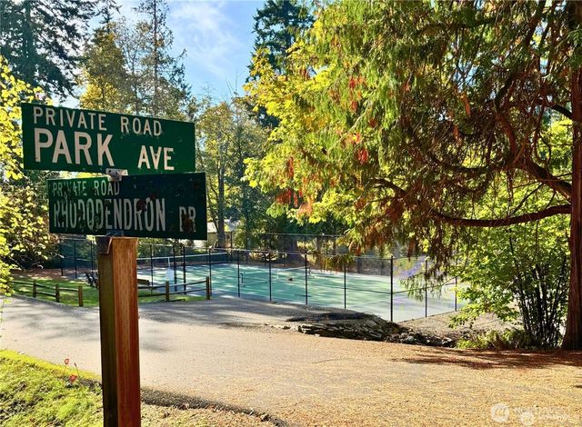 152 Madrona Drive NW, Gig Harbor, WA 98335