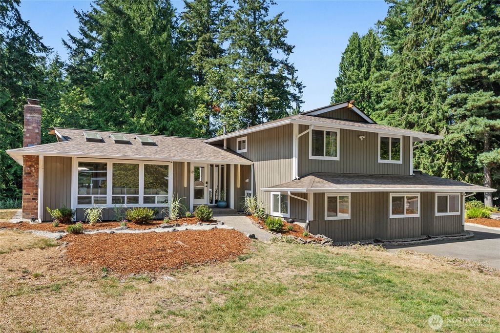 152 Madrona Drive NW, Gig Harbor, WA 98335