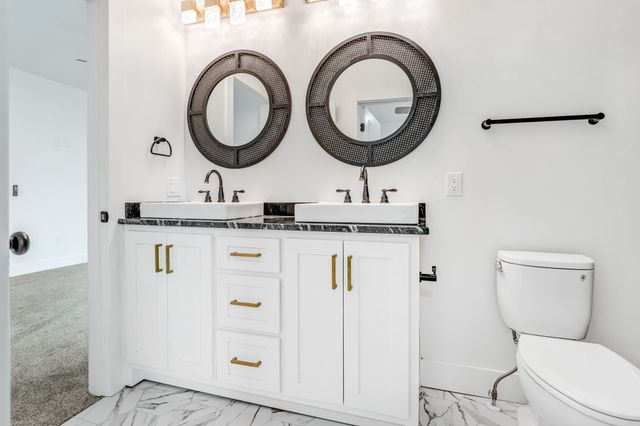 107 Shady St, Summertown, TN 38483