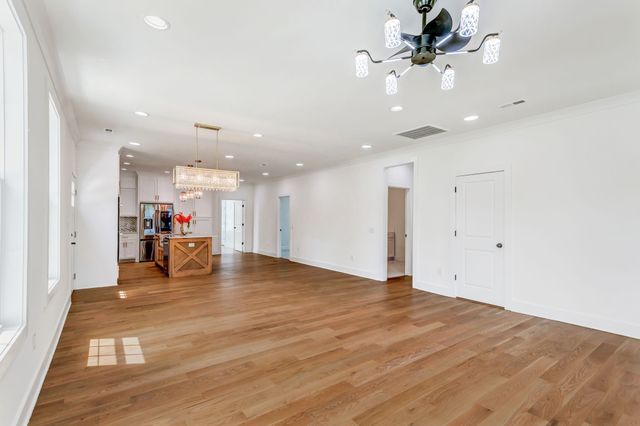 107 Shady St, Summertown, TN 38483