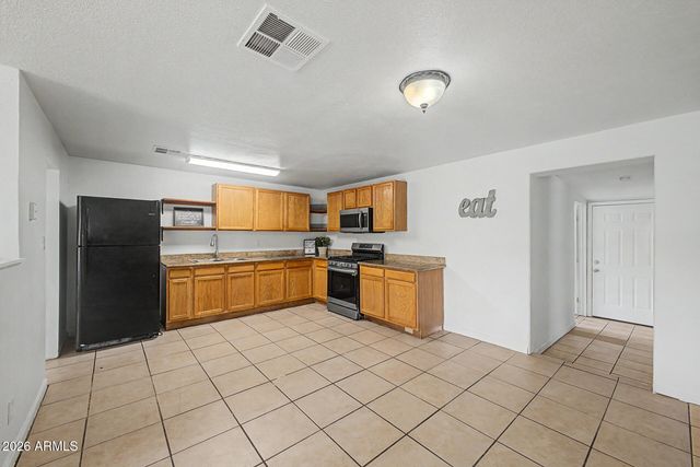 6616 W CAMBRIDGE Avenue, Phoenix, AZ 85035