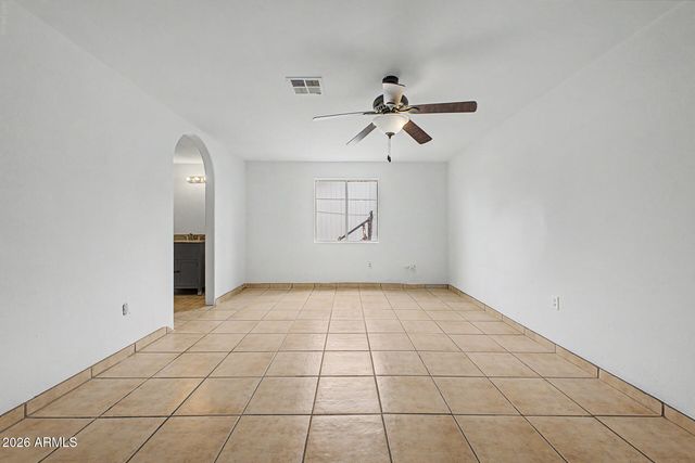 6616 W CAMBRIDGE Avenue, Phoenix, AZ 85035