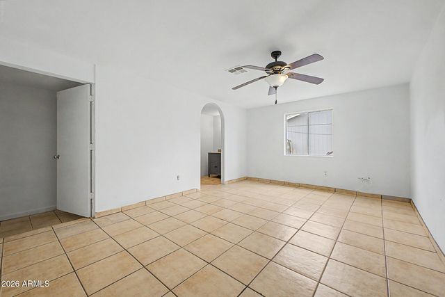 6616 W CAMBRIDGE Avenue, Phoenix, AZ 85035