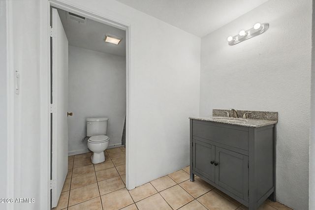 6616 W CAMBRIDGE Avenue, Phoenix, AZ 85035