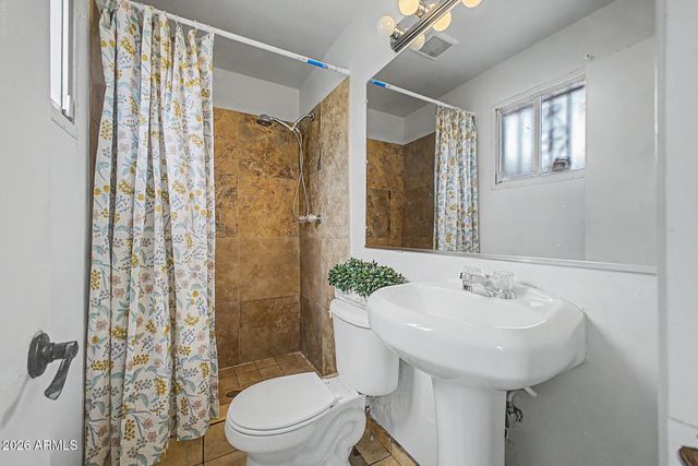 6616 W CAMBRIDGE Avenue, Phoenix, AZ 85035