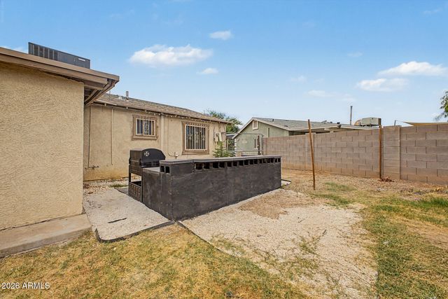 6616 W CAMBRIDGE Avenue, Phoenix, AZ 85035