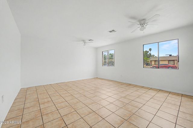6616 W CAMBRIDGE Avenue, Phoenix, AZ 85035