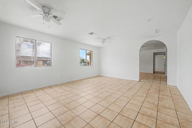6616 W CAMBRIDGE Avenue, Phoenix, AZ 85035