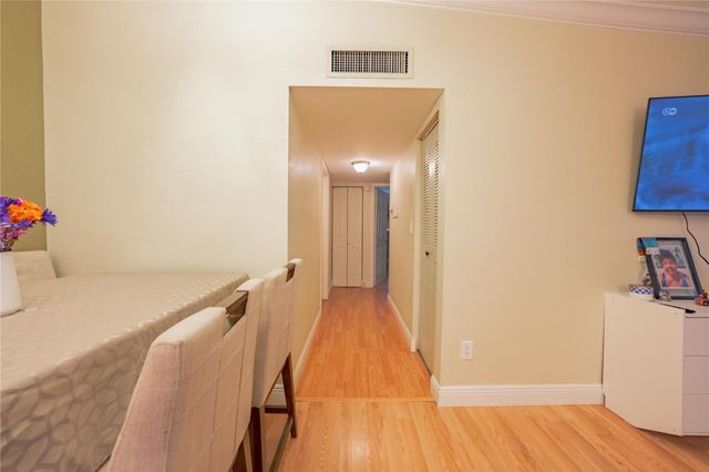 9614 W Mcnab Road 204, Tamarac, FL 33321