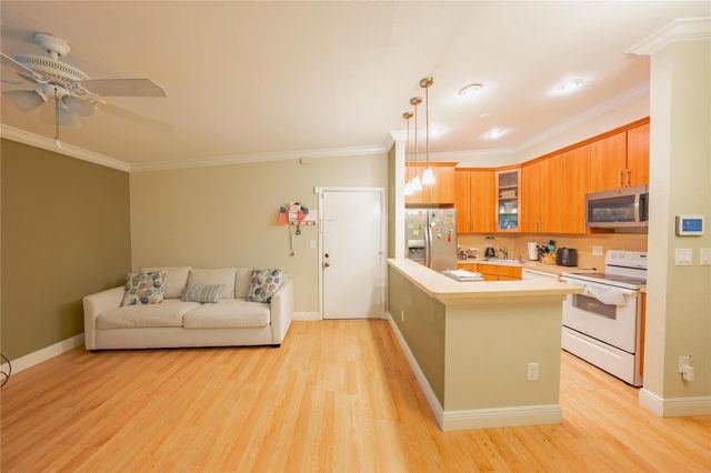 9614 W Mcnab Road 204, Tamarac, FL 33321