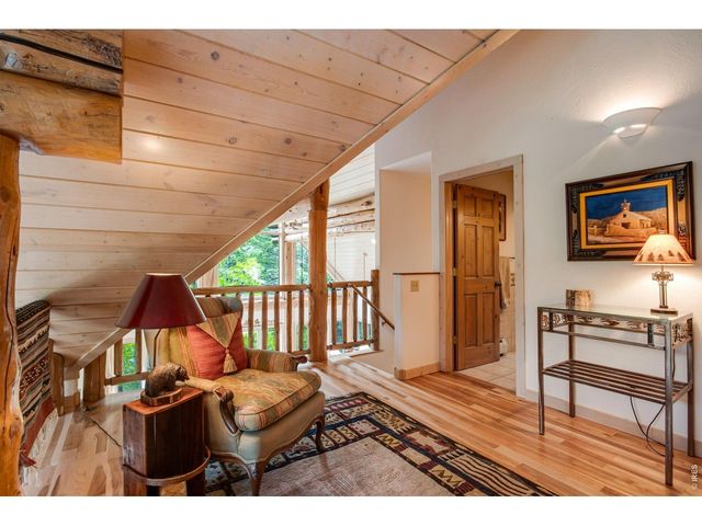 59 High Point Dr, Glen Haven, CO 80532