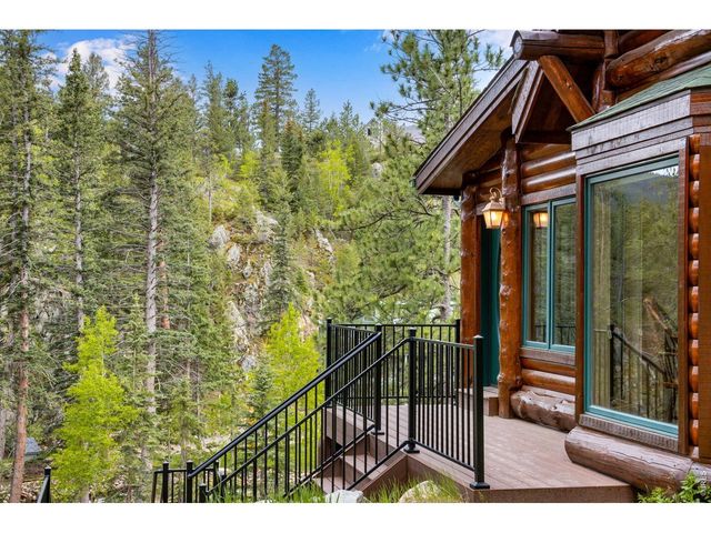 59 High Point Dr, Glen Haven, CO 80532