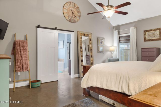 909 Russo Street, New Iberia, LA 70563