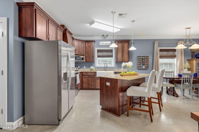 909 Russo Street, New Iberia, LA 70563