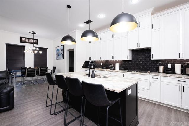 7922 Kanis Pines Drive, Little Rock, AR 72204