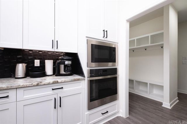 7922 Kanis Pines Drive, Little Rock, AR 72204