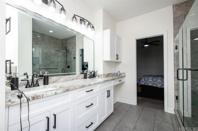 7922 Kanis Pines Drive, Little Rock, AR 72204