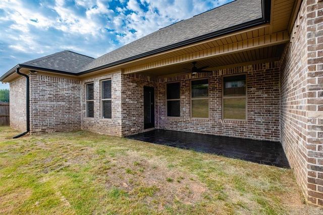 7922 Kanis Pines Drive, Little Rock, AR 72204