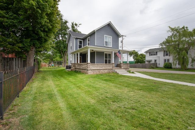 108 W 1St Street, Brookston, IN 47923