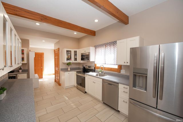108 W 1St Street, Brookston, IN 47923