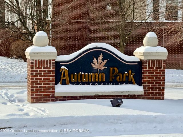 2034 Central Park Drive, Okemos, MI 48864