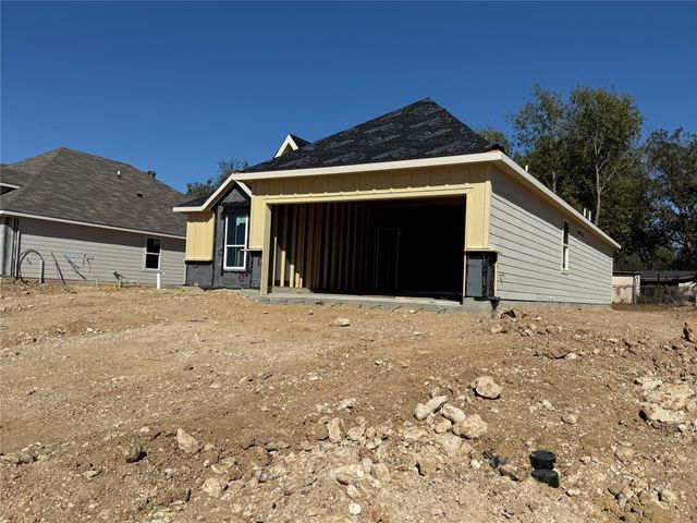 113 Adaline Bend, Mcgregor, TX 76657