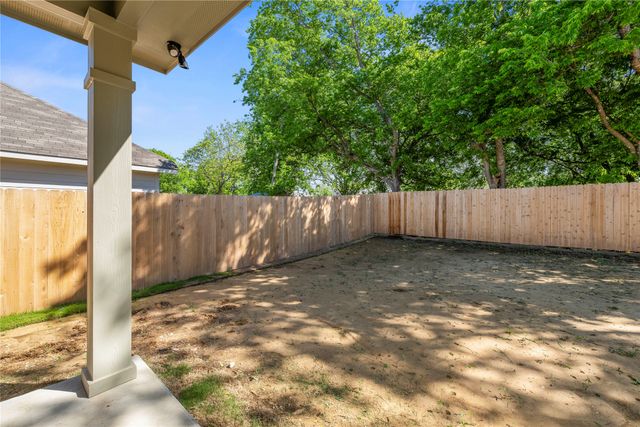 113 Adaline Bend, Mcgregor, TX 76657