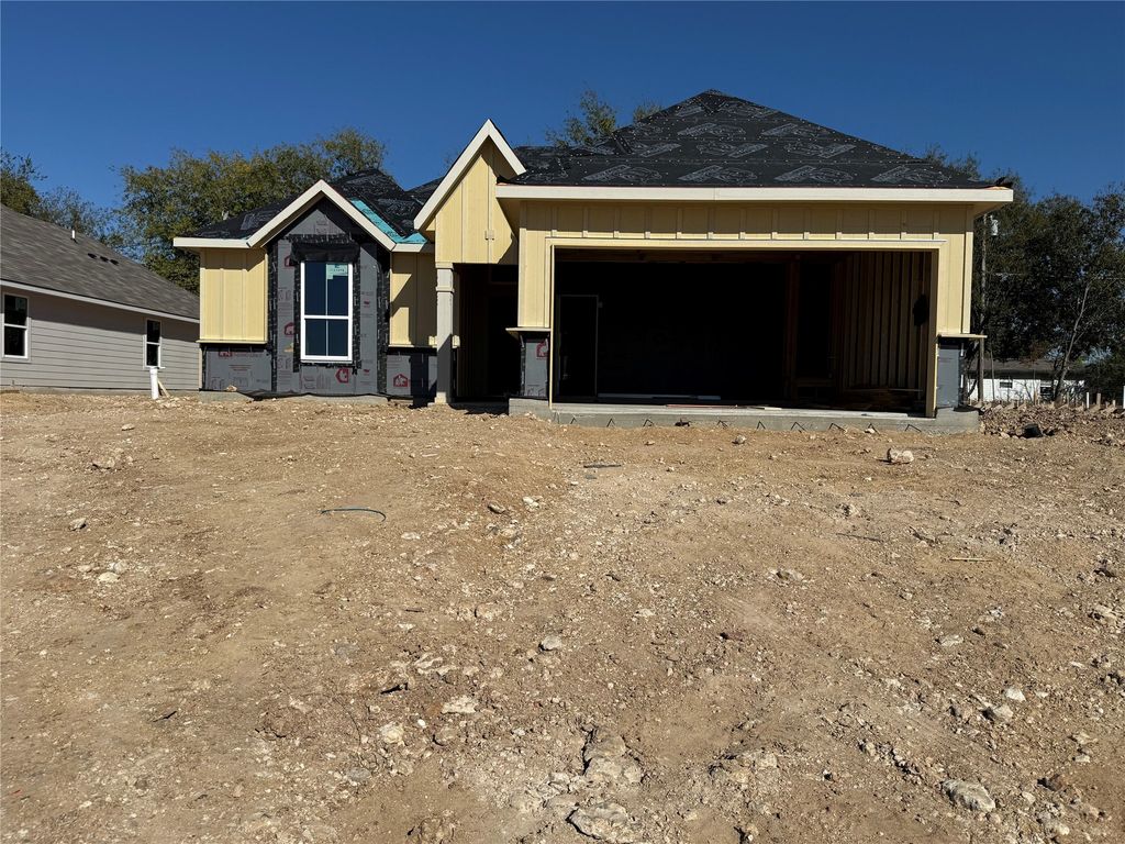 113 Adaline Bend, Mcgregor, TX 76657