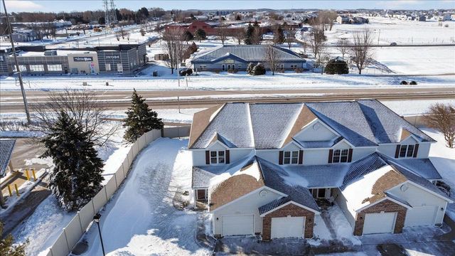 2341 Effingham Way, Sun Prairie, WI 53590