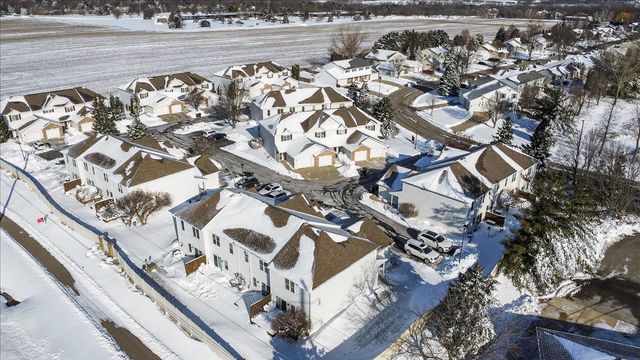 2341 Effingham Way, Sun Prairie, WI 53590