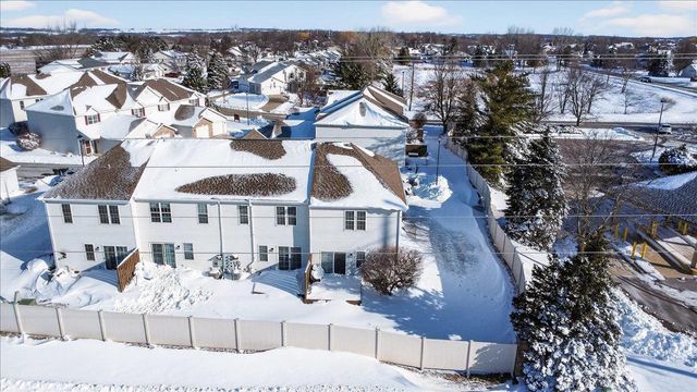 2341 Effingham Way, Sun Prairie, WI 53590