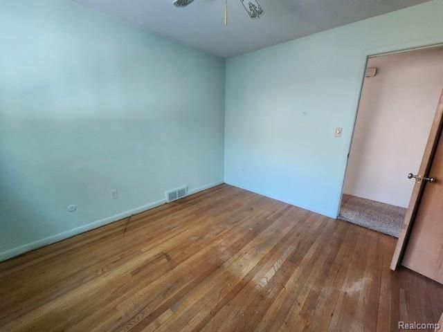 3626 Silver Sands Drive, Waterford, MI 48329