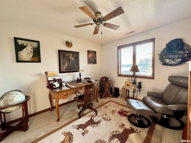 102 5TH Street 6, Fulton, IL 61252