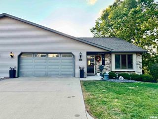 102 5TH Street 6, Fulton, IL 61252