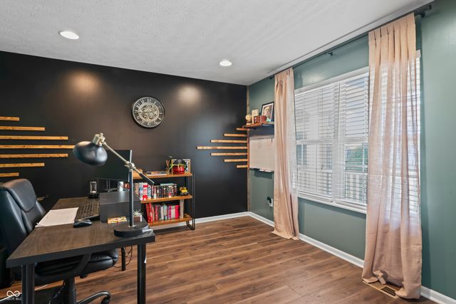 11093 Hylas Drive, Noblesville, IN 46060