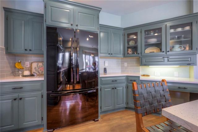 13005 Reeder Street, Overland Park, KS 66213