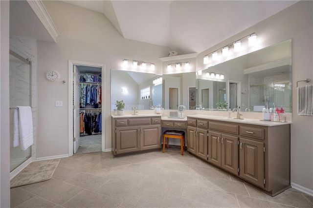 13005 Reeder Street, Overland Park, KS 66213