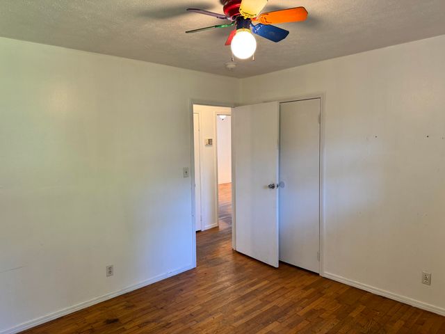 1317 E Cambridge Street, Springfield, MO 65804