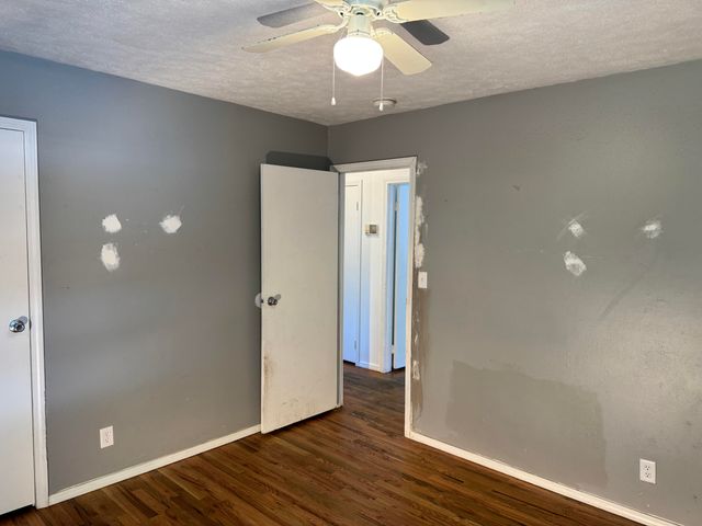 1317 E Cambridge Street, Springfield, MO 65804