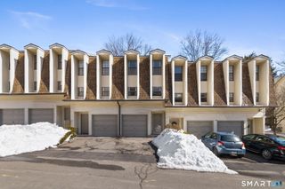 36 North Mountain Road APT D, New Britain, CT 06053